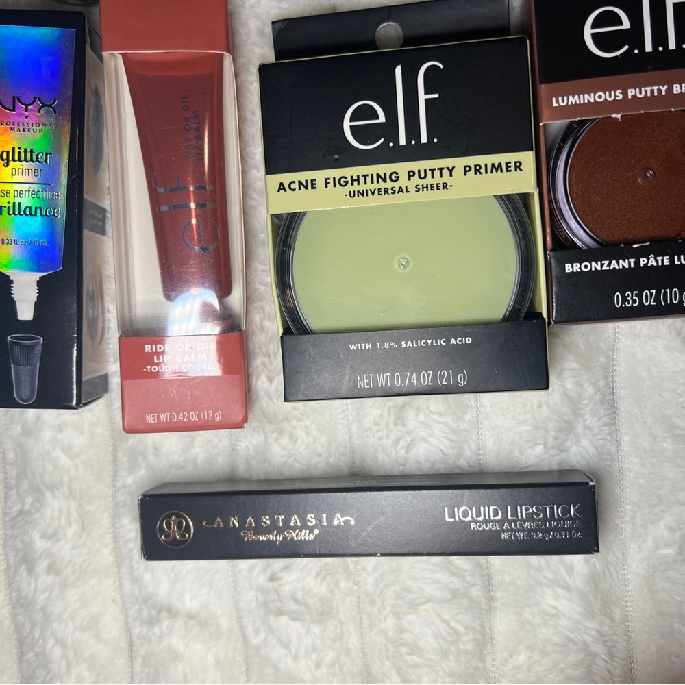 Makeup bundle set - Picture 5 of 7